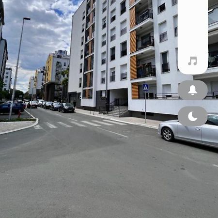 Ferienwohnung MoonZe Gate Belgrad Exterior foto
