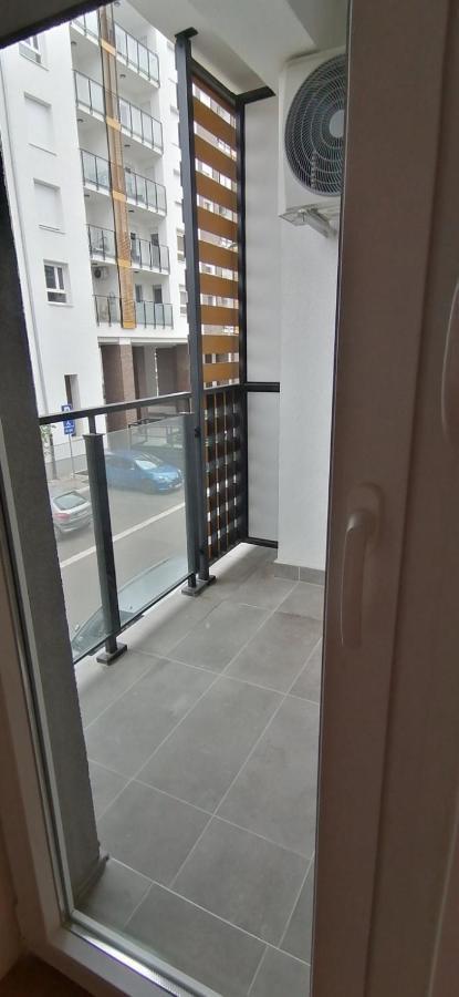 Ferienwohnung MoonZe Gate Belgrad Exterior foto