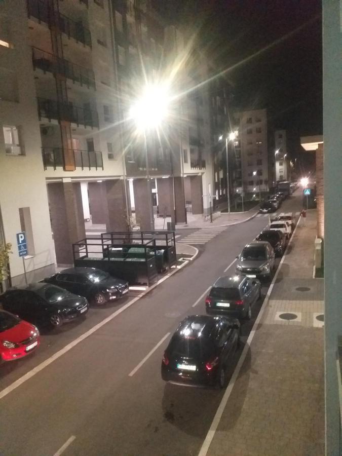 Ferienwohnung MoonZe Gate Belgrad Exterior foto